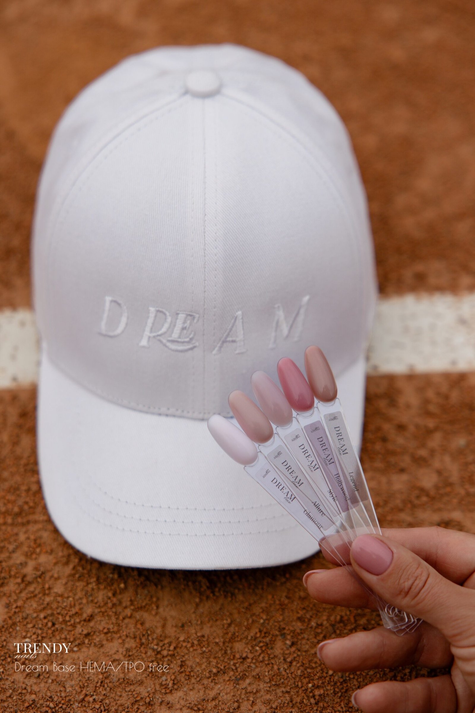 Gelinio lako pagrindas su spalva „Allure” - Gallery