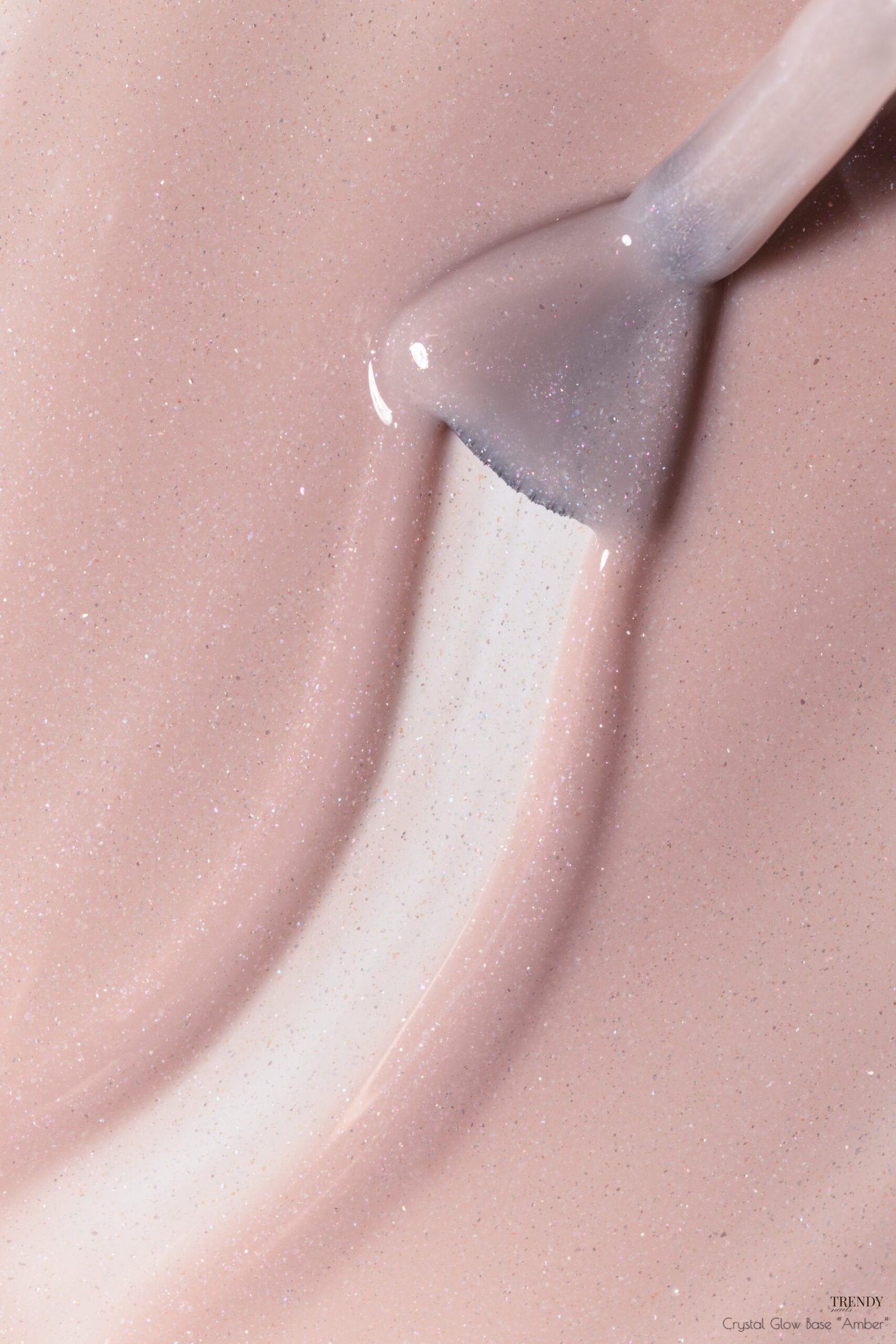 Gelinio lako pagrindas su spalva „Amber”