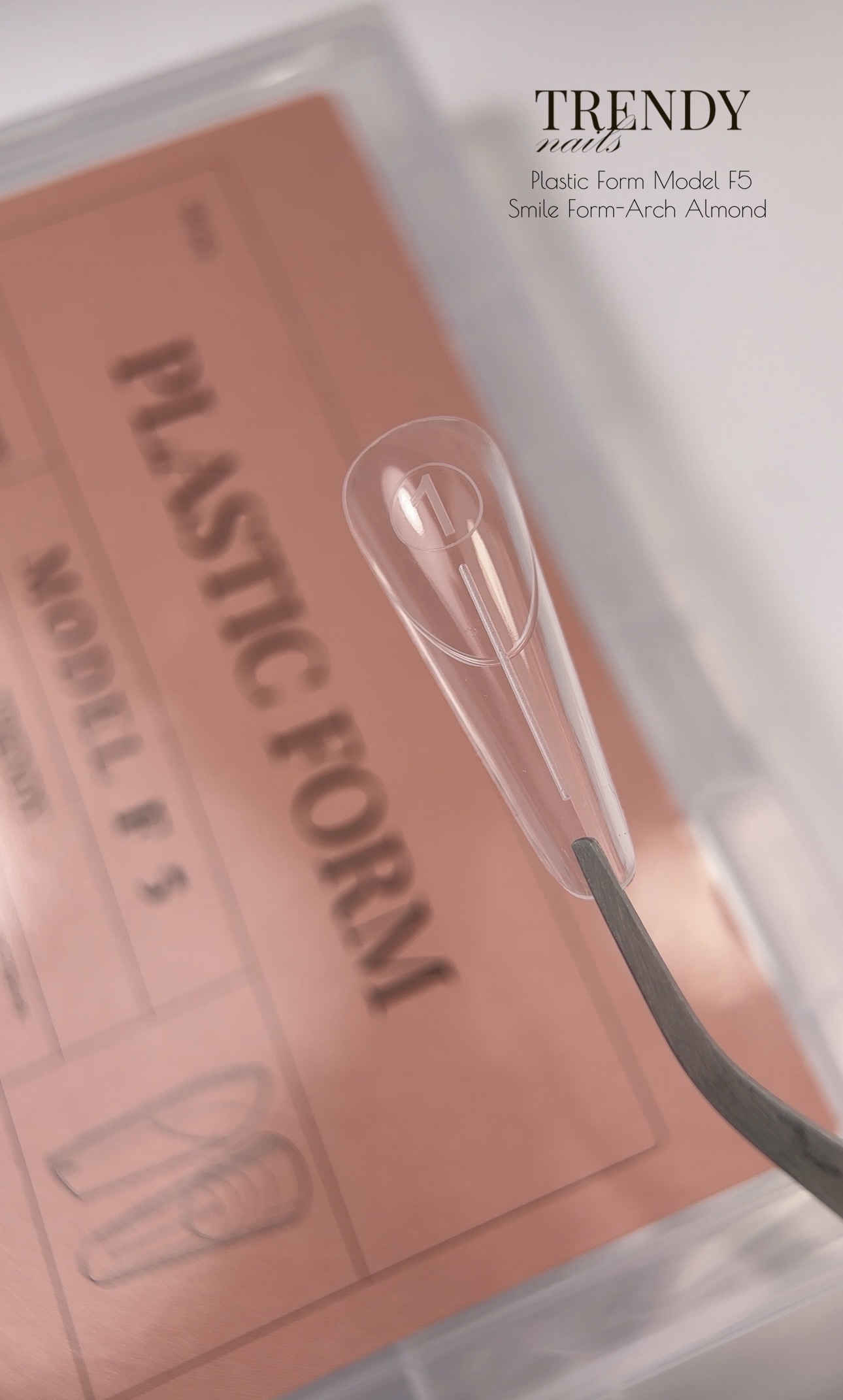 Viršutinės formelės MODEL F5 Smile Form Arched Almond - Gallery
