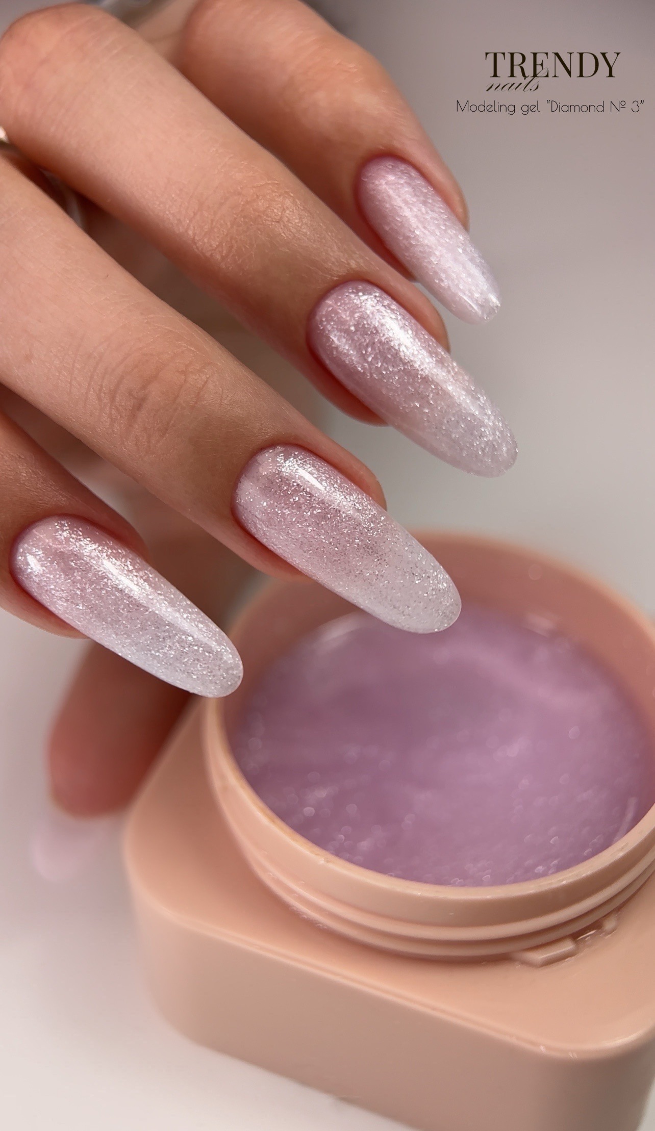 Modeliavimo gelis „Diamond 3” 30 ml - Gallery